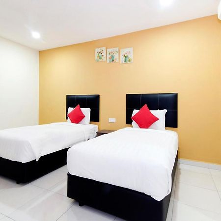 Central Hotel Bahau Екстериор снимка